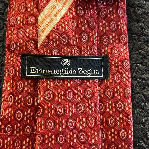 Tie - Picture 3 of 3